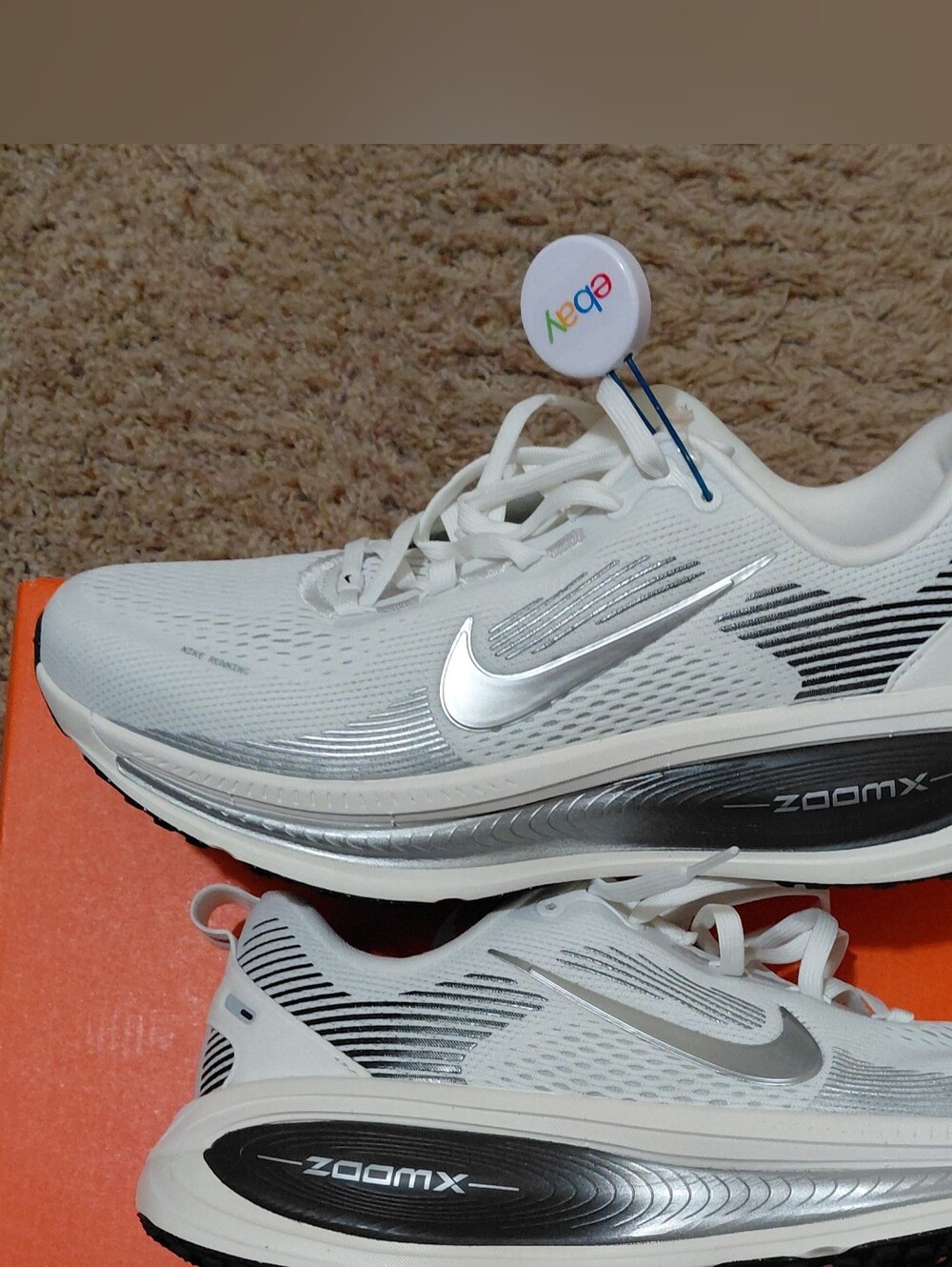 Nike Vomero 18 Running Shoes